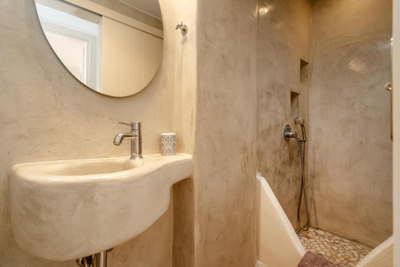Santo Concept Luxury Villa *